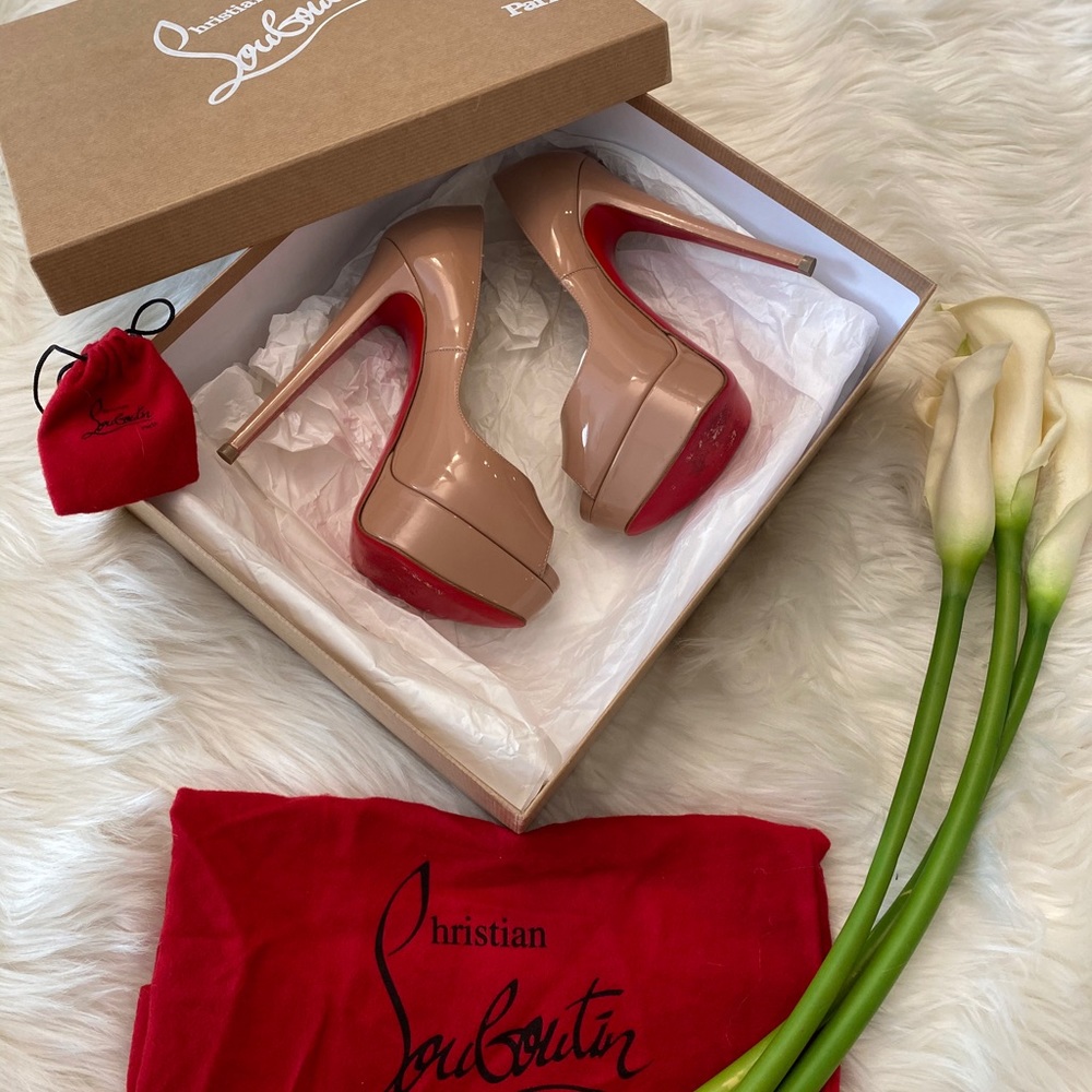 Christian Loubotin LADY PEEP Nude size 5.5